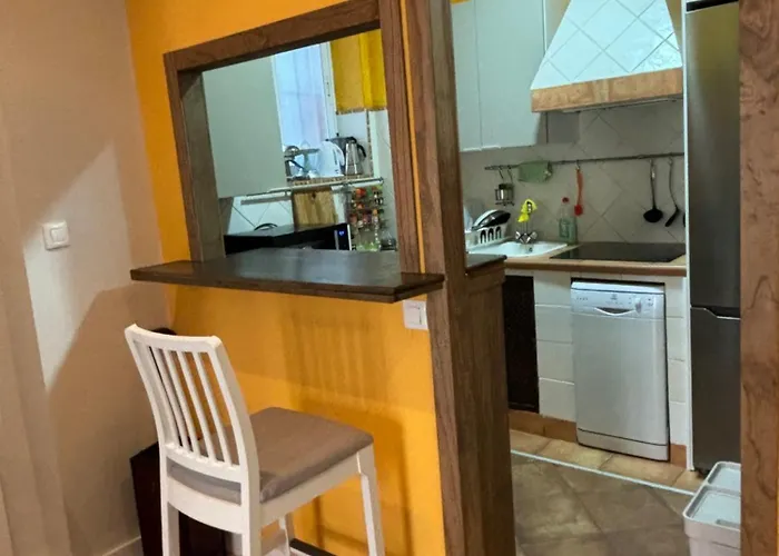 Precious And Original Center Cadiz